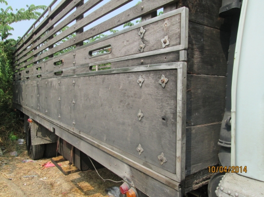 ISUZU-ร๊อคกี้-เครื่อง6BD1-165-7.20เมตร-----360.000บ