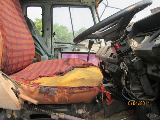 ISUZU-ร๊อคกี้-เครื่อง6BD1-165-7.20เมตร-----360.000บ