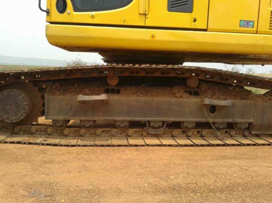 ขายแบคโฮ KOMATSU PC200-8 สภาพสวยเต็มพร้อมใช้งาน สนใจติดต่อสอบถามได้ที่ 087-2276115,088-7397199 เสี่ยป็อก