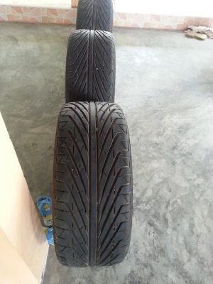 ด่วนๆๆๆ 17000 ขายแม็กVIP LANSO แท้ๆๆสวยๆ ขอบ18 5 รู 100  พร้อมยางครับวิ่งไม่ถึง 7000 โลครับ