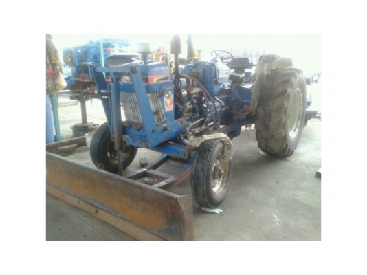 ขายรถไถฟรอต เครื่องดีพร้อมใช้งาน เอกสารพร้อมโอน