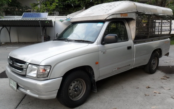 ขายโตโยต้า HILUX TIGER D4D