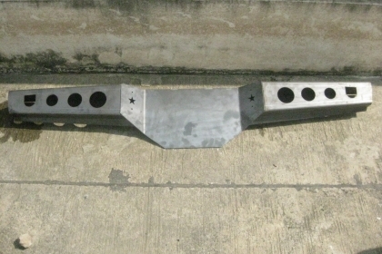 ขายกันชนเหล็ก อย่างหนา สำหรับรถกระบะออฟโรด