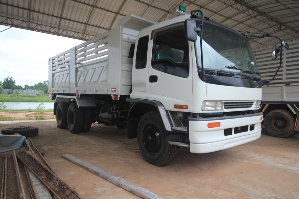 รุ่นขายดี วิ่งหินดินคุ้ม 10 ล้อ ISUZU DECA เครื่อง 260 6HK1 เทอร์โบ 2 เพลาดั้มพ์ กระบะยาว 6 เมตร สูง 1.50 เมตร พร้อมเล่มทะเบียนครับ โทรสอบถามหรือขอหน้าเล่มได้เลยครับ รุ่นขายดี วิ่งหินดินคุ้ม 10 ล้อ ISUZU DECA เครื่อง 260 6HK1 เทอร์โบ 2 เพลาดั้มพ์ กระบะยาว 6 เมตร สูง 1.50 เมตร พร้อมเล่มทะเบียนครับ โทรสอบถามหรือขอหน้าเล่มได้เลยครับ