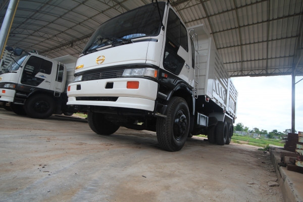 รุ่นขายดี วิ่งหินดินคุ้ม 10 ล้อ ISUZU DECA เครื่อง 260 6HK1 เทอร์โบ 2 เพลาดั้มพ์ กระบะยาว 6 เมตร สูง 1.50 เมตร พร้อมเล่มทะเบียนครับ โทรสอบถามหรือขอหน้าเล่มได้เลยครับ รุ่นขายดี วิ่งหินดินคุ้ม 10 ล้อ ISUZU DECA เครื่อง 260 6HK1 เทอร์โบ 2 เพลาดั้มพ์ กระบะยาว 6 เมตร สูง 1.50 เมตร พร้อมเล่มทะเบียนครับ โทรสอบถามหรือขอหน้าเล่มได้เลยครับ