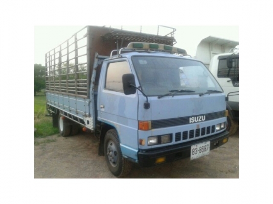 ขายNPR 115แรง ยาว4.30เมตร เครื่องดี แคชซีสวย เอกสารพร้อมโอน