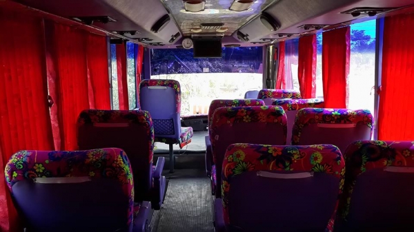 ขายตัวถัง HINO พร้อมเครื่อง สภาพไม่มีผุ ขายตัวถัง HINO พร้อมเครื่อง สภาพไม่มีผุ