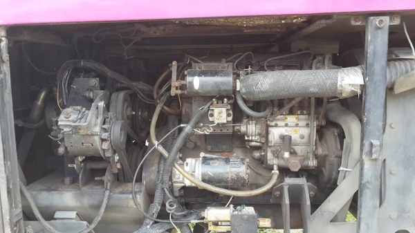 ขายตัวถัง HINO พร้อมเครื่อง สภาพไม่มีผุ ขายตัวถัง HINO พร้อมเครื่อง สภาพไม่มีผุ