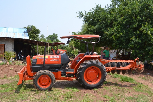 คูโบต้า L4508DI สภาพดีมาก พร้อมทะเบียน ใบดัน พร้อมผาน6ตราช้าง ใช้งานแค่ 1,500 ชั่วโมง