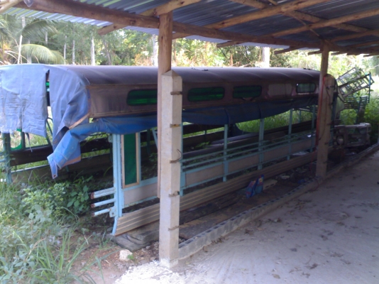 ขายหลังคาโดยสารของ 6ล้อ ถอดจาก NKR 4.20ม พร้อมเบาะนั่ง3แถว