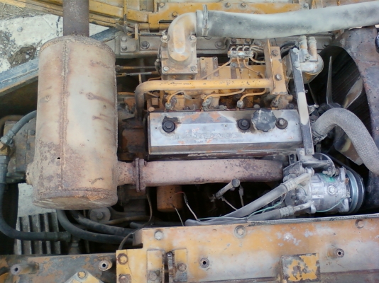 ขาย!! KOMATSU PC 60-5 / 400.000 บาท. ราคาต่อรองได้