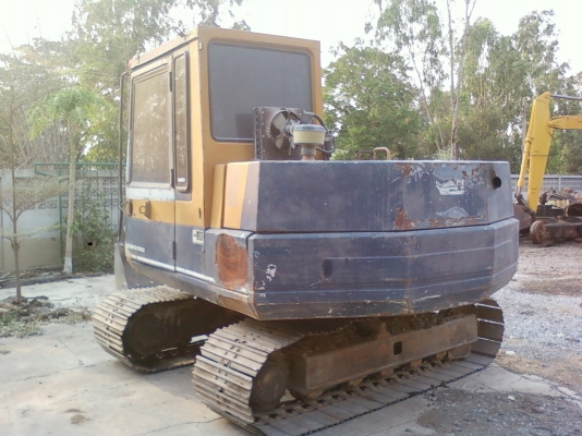 ขาย!! KOMATSU PC 60-5 / 400.000 บาท. ราคาต่อรองได้