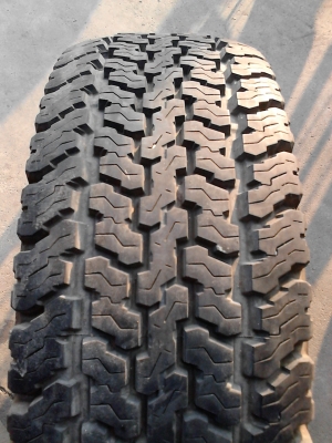 31X10.50R15 FALKEN-RV LANDAIR/AT TRACTION  มีชุด 4 เส้น ติดต่อด่วน .TEL.081-427-3941
