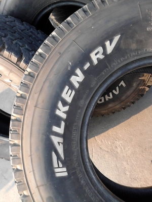 31X10.50R15 FALKEN-RV LANDAIR/AT TRACTION  มีชุด 4 เส้น ติดต่อด่วน .TEL.081-427-3941