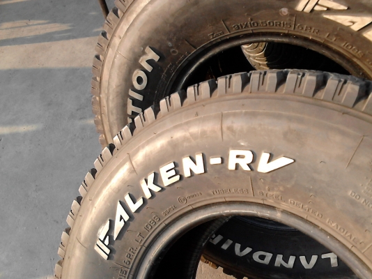 31X10.50R15 FALKEN-RV LANDAIR/AT TRACTION  มีชุด 4 เส้น ติดต่อด่วน .TEL.081-427-3941