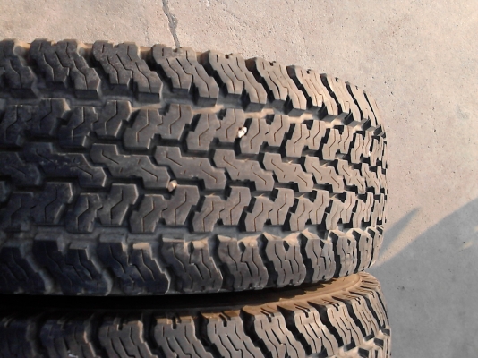 31X10.50R15 FALKEN-RV LANDAIR/AT TRACTION  มีชุด 4 เส้น ติดต่อด่วน .TEL.081-427-3941