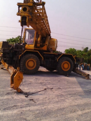 ขายรถเครนTadano 15ตัน