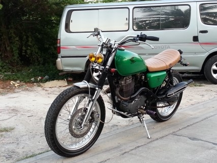 วุฒินนบุรี// ขาย ฮฮนด้า CL400cc. ปี97 ท่อคู่แต่งเทร็กเกอร์สวยๆพร้อมใช้