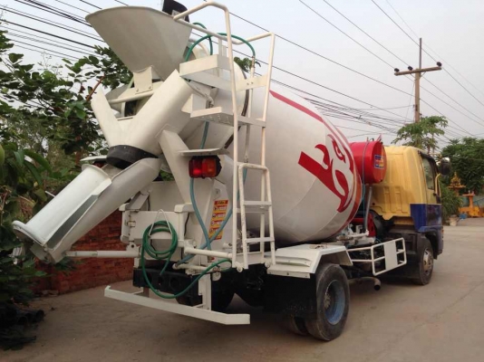 ขายรถโม่ปูน 4 คิว