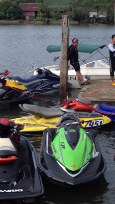 ขายSeadoo 951 ราคา75000บาทพร้อมเทรลเลอ เรืออยู่ จ.สมุทรสงคราม ต.แม่กลอง โทร 0811948225 ขายSeadoo 951 ราคา75000บาทพร้อมเทรลเลอ เรืออยู่ จ.สมุทรสงคราม ต.แม่กลอง โทร 0811948225