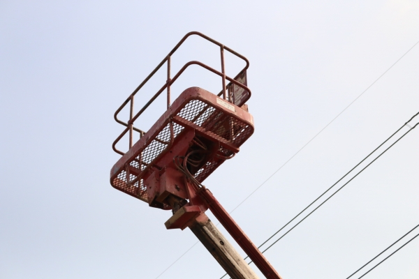 รถกระเช้า AICHI SP120 เก่านอกแท้ๆพร้อมอินวอย์ พร้อมใช้สุดๆ