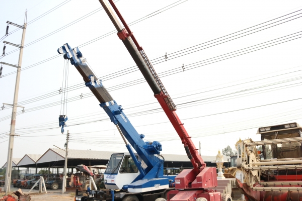 รถกระเช้า AICHI SP120 เก่านอกแท้ๆพร้อมอินวอย์ พร้อมใช้สุดๆ