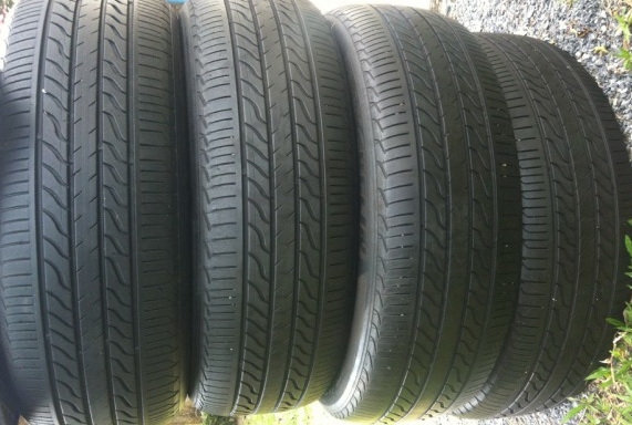 ขายยาง215/60/r16 Michelin รุ่น Primacyปี11