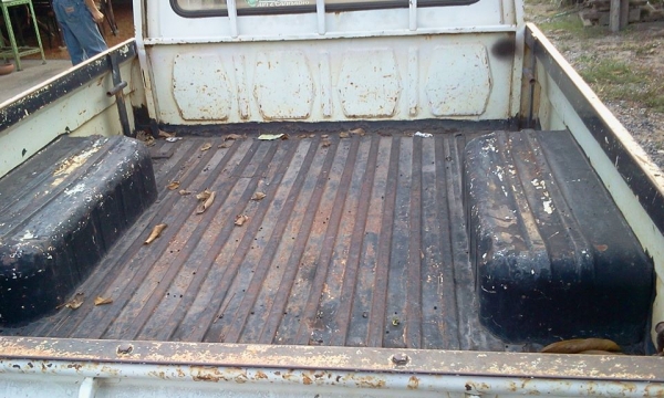 Mazda Proseed วางเครื่อง อีซูซูสุ ดีเซล 2000 เครื่องแน่นๆ ประหยัดน้ำมัน รถไม่มีผุ สีแห้งๆ ทะเบียน เต็มพร้อมโอน สภาพสวย เข้ามาดูรถก่อนได้