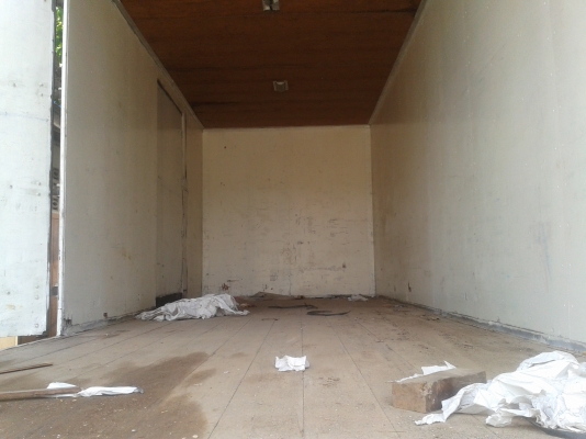 ขายด่วนรถ6ล้อDAGAเครือง195แรงรถตู้แห้ง4บานติดNGV7.5ม