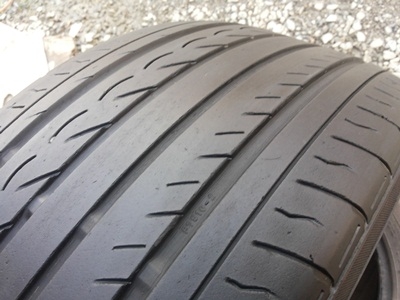 ขายยาง215/45/17 ปี 0911 YOKOHAMA ADVEN 1 คู่