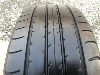 ขายยาง195/45/16 ปี 11 DUNLOP SP 2050 1 ชุด