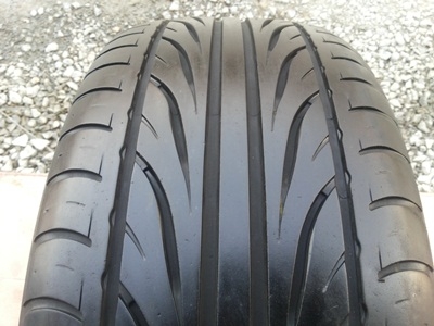 ขายยาง215/45/17 ปี 1012 THUNDERER R702 1 คู่