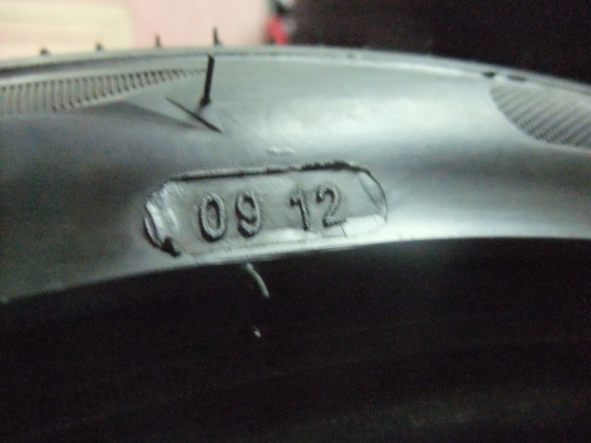 ยางจีน 235/40/18 ปี12