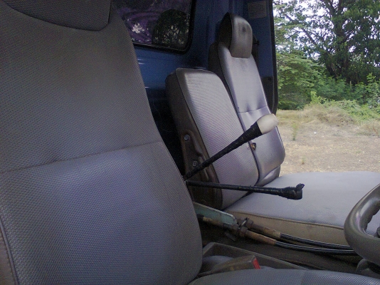 ขายหกล้อดั้มพ์อีซูสุ NPR 66LX5-T  เอฟหน้า-หลัง ดั้มสามมิตร พวงมาลัยเพาเวอร์ แอร์เย็น รถสวยพร้อมใช้