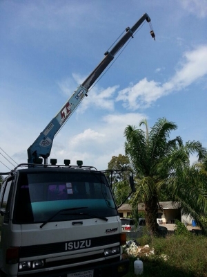 รถอีซูซุ 6 ล้อ ( ไม่ดั้ม ) FTR 160 แรงม้า. ติดเครน 3 ตัน. สนใจติดต่อ 081 - 6079515 รถอีซูซุ 6 ล้อ ( ไม่ดั้ม ) FTR 160 แรงม้า. ติดเครน 3 ตัน. สนใจติดต่อ 081 - 6079515