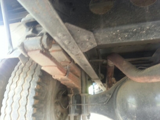 รถอีซูซุ 6 ล้อ ( ไม่ดั้ม ) FTR 160 แรงม้า. ติดเครน 3 ตัน. สนใจติดต่อ 081 - 6079515 รถอีซูซุ 6 ล้อ ( ไม่ดั้ม ) FTR 160 แรงม้า. ติดเครน 3 ตัน. สนใจติดต่อ 081 - 6079515