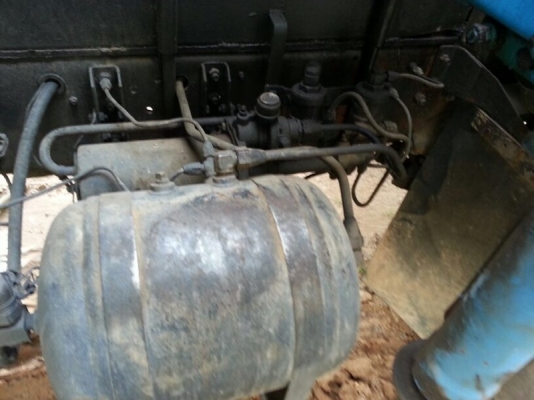 รถอีซูซุ 6 ล้อ ( ไม่ดั้ม ) FTR 160 แรงม้า. ติดเครน 3 ตัน. สนใจติดต่อ 081 - 6079515 รถอีซูซุ 6 ล้อ ( ไม่ดั้ม ) FTR 160 แรงม้า. ติดเครน 3 ตัน. สนใจติดต่อ 081 - 6079515