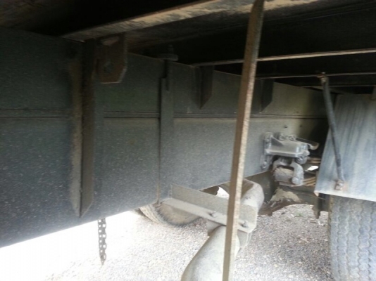 รถอีซูซุ 6 ล้อ ( ไม่ดั้ม ) FTR 160 แรงม้า. ติดเครน 3 ตัน. สนใจติดต่อ 081 - 6079515 รถอีซูซุ 6 ล้อ ( ไม่ดั้ม ) FTR 160 แรงม้า. ติดเครน 3 ตัน. สนใจติดต่อ 081 - 6079515