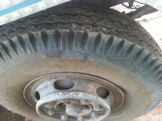 รถอีซูซุ 6 ล้อ ( ไม่ดั้ม ) FTR 160 แรงม้า. ติดเครน 3 ตัน. สนใจติดต่อ 081 - 6079515 รถอีซูซุ 6 ล้อ ( ไม่ดั้ม ) FTR 160 แรงม้า. ติดเครน 3 ตัน. สนใจติดต่อ 081 - 6079515