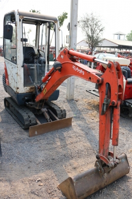 ขุดเล็ก KUBOTA KX36-3 หัวเก๋ง เก่าญี่ปุ่น พร้อมใช้สุดๆ ขุดเล็ก KUBOTA KX36-3 หัวเก๋ง เก่าญี่ปุ่น พร้อมใช้สุดๆ