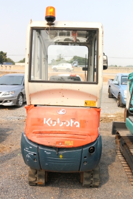 ขุดเล็ก KUBOTA KX36-3 หัวเก๋ง เก่าญี่ปุ่น พร้อมใช้สุดๆ ขุดเล็ก KUBOTA KX36-3 หัวเก๋ง เก่าญี่ปุ่น พร้อมใช้สุดๆ