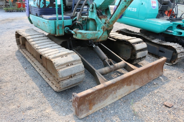 KOMATSU PC40R-8 เก่านอกแท้ๆ KOMATSU PC40R-8 เก่านอกแท้ๆ