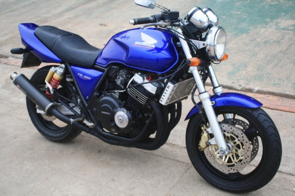 ขาย/แลก__CB400 ปี98 เบรค brembo สรรพสามิตตัวจริง 79,000__ ขาย/แลก__CB400 ปี98 เบรค brembo สรรพสามิตตัวจริง 79,000__