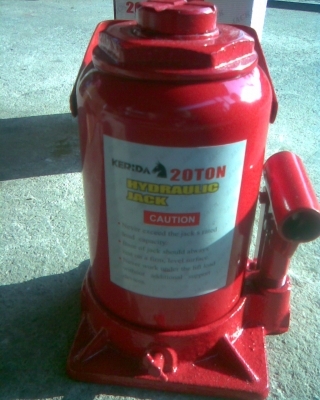 ขายแม่แรงลม  20 ตันขายแม่แรงลม  20 ตัน สินค้ามาแล้ว   มีปัญหาเปลียนใหม่ให้เลย