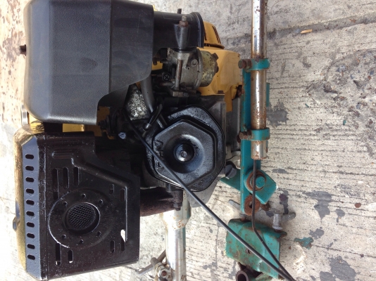 ขายเครื่องเรือหางยาว 13 hp สตาท์ไฟฟ้า