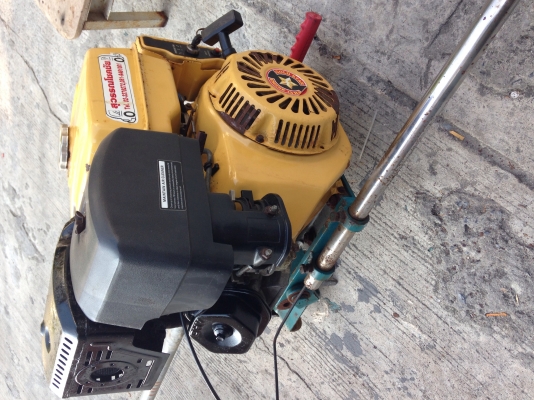 ขายเครื่องเรือหางยาว 13 hp สตาท์ไฟฟ้า