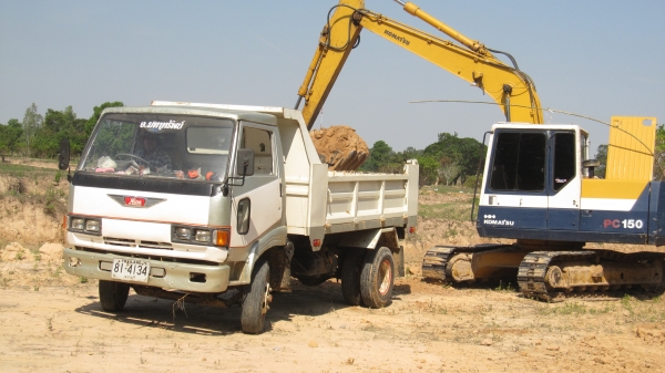 เสี่ยจากปรางกู่สุรินทร์จองแล้ว. ลดราคาแล้วรถใช้งานได้ปกติกำลังวิ่งงาน