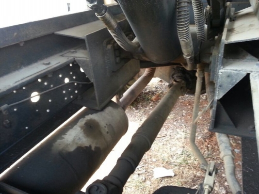 รถฮีโน่ 6 ล้อดั้ม 220 แรงม้า. ปี 50  ( รถประกอบ )  สนใจติดต่อ 081 - 6079515