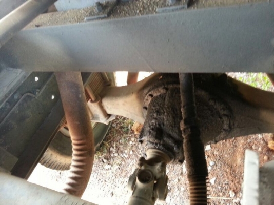 รถฮีโน่ 6 ล้อดั้ม 220 แรงม้า. ปี 50  ( รถประกอบ )  สนใจติดต่อ 081 - 6079515