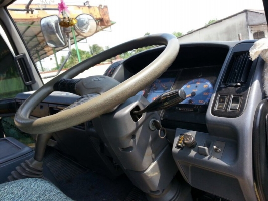 รถฮีโน่ 6 ล้อดั้ม 220 แรงม้า. ปี 50  ( รถประกอบ )  สนใจติดต่อ 081 - 6079515